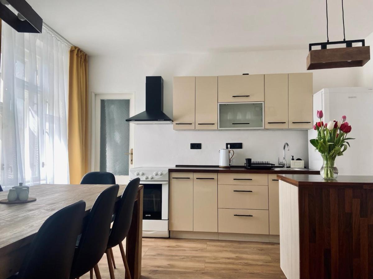 Apartman Teplice nad Metují Екстериор снимка